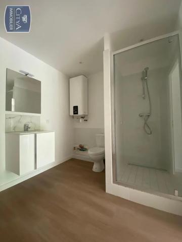 Appartement à louer 2 pièces 59.66m²