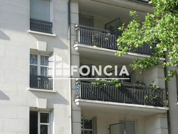 Location Studio 25 m² - 1 RUE JEAN JAURES Fontenay Aux Roses 92260