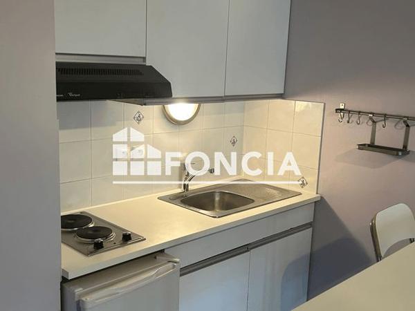 Location Studio 25 m² - 1 RUE JEAN JAURES Fontenay Aux Roses 92260