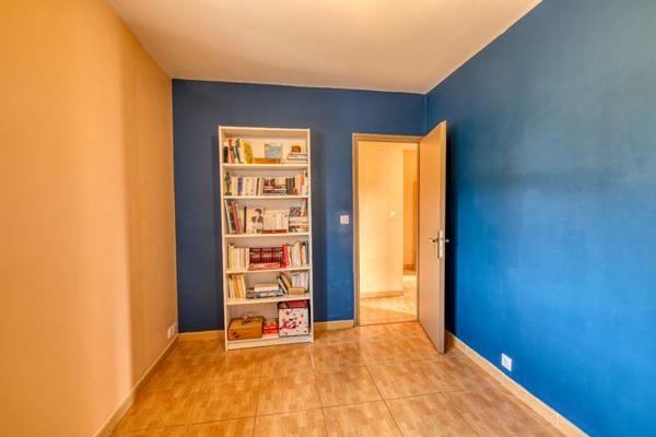 Maison Bastia 4 pièces 108 m2 + studio 18 m2 Bastia Sud - jardin arboré 264 m2