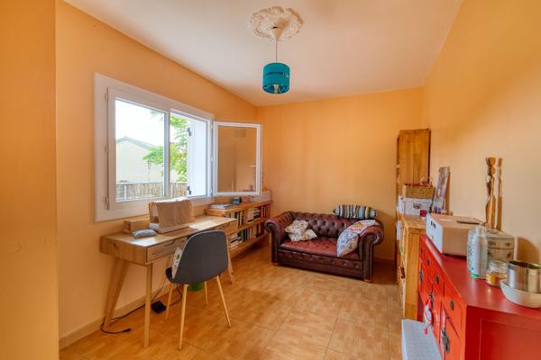 Maison Bastia 4 pièces 108 m2 + studio 18 m2 Bastia Sud - jardin arboré 264 m2