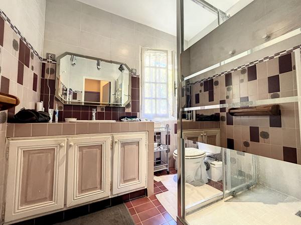 FREJUS, MAISON, 4 CHAMBRES, TERRASSE ET GARAGE