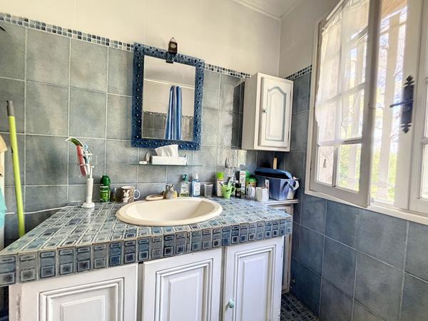 FREJUS, MAISON, 4 CHAMBRES, TERRASSE ET GARAGE