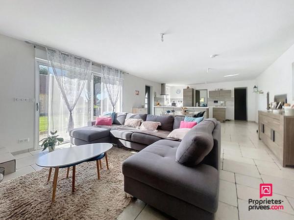 Secteur Mamers, corps de ferme rénové 7 pièces - 185 m2