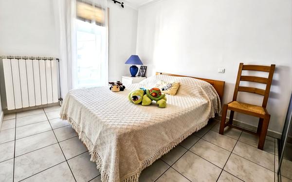 Maison à vendre    4 pièces •  Alès