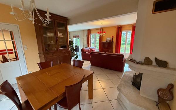 Maison à vendre    6 pièces •  Saint-Jean-le-Blanc