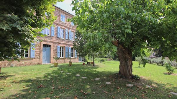 VENTE SECTEUR GAILLAC MAISON DE MAÎTRE 7 PIÈCES AVEC PARCELLES CONSTRUCTIBLES