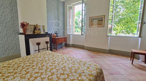 VENTE SECTEUR GAILLAC MAISON DE MAÎTRE 7 PIÈCES AVEC PARCELLES CONSTRUCTIBLES