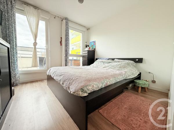 Appartement F3 à vendre  3 pièces - 71,65 m2 ST OUEN - 93