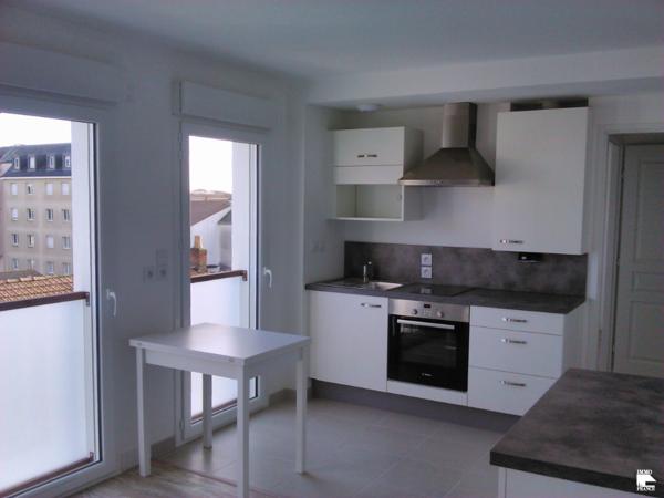 A Louer Centre ville  proche Théâtre,Appartement La Roche Sur Yon 2 pièce(s) 39.57 m2