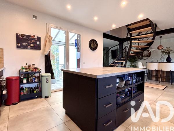 Maison à vendre 8 pièces 202 m² Villemomble