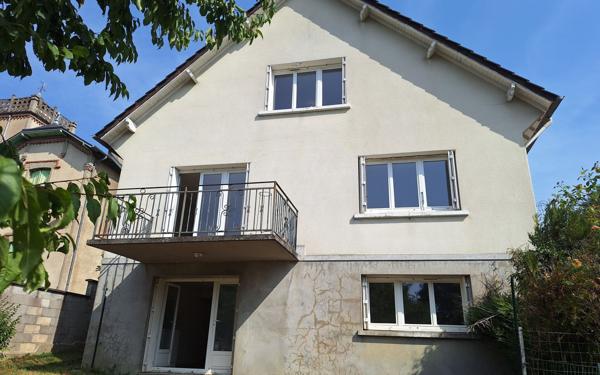 Maison à vendre    5 pièces • 172 m2 Saint-Satur