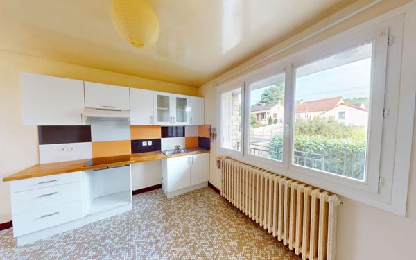 Maison à vendre    5 pièces • 172 m2 Saint-Satur