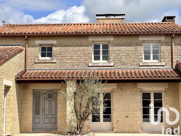 Maison à vendre 13 pièces 470 m² Arçais