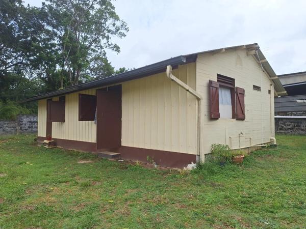 Terrain à vendre REMIRE MONTJOLY (973)