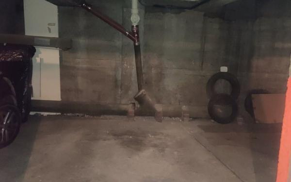 Stationnement à vendre    8,60 m2 Paris 13