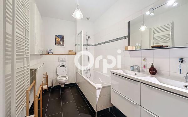 Appartement à vendre    5 pièces • 150 m2 Mulhouse