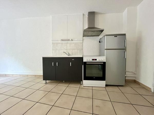Appartement à vendre 112 224 € Gignac 2 p 63 m² DPE D