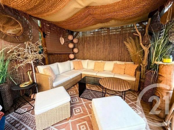 Maison à vendre  6 pièces - 138,96 m 2   LES ISSAMBRES  - 83