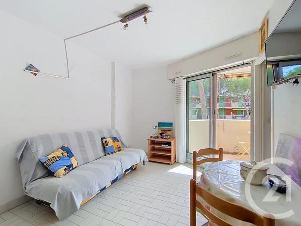 Appartement T2 à vendre  2 pièces - 23,62 m 2   ST RAPHAEL  - 83