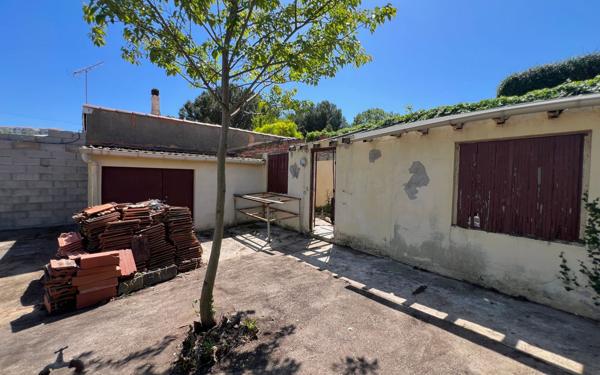 Maison à vendre    4 pièces •  Béziers