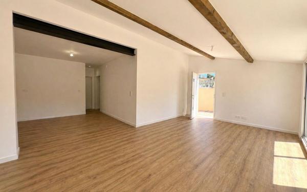 Maison à vendre    4 pièces •  Béziers