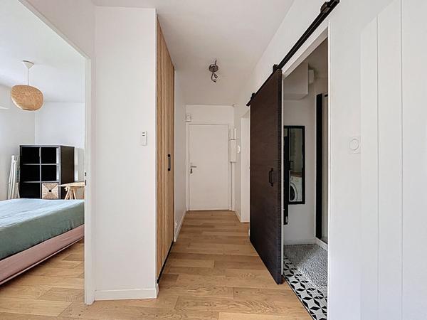 Appartement 2 pièces à vendre à Nantes Sainte-Anne, avec terrasse et garage