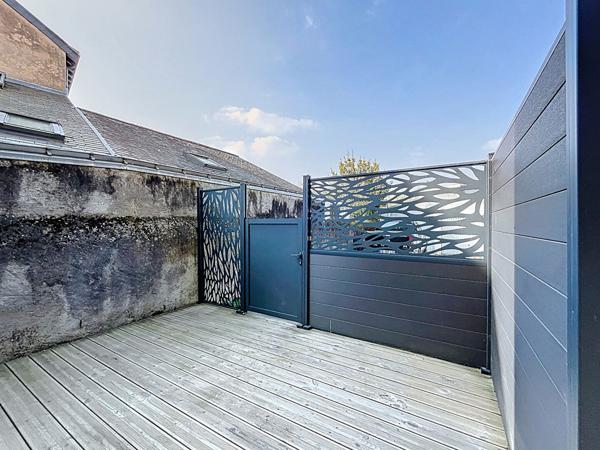 Appartement 2 pièces à vendre à Nantes Sainte-Anne, avec terrasse et garage