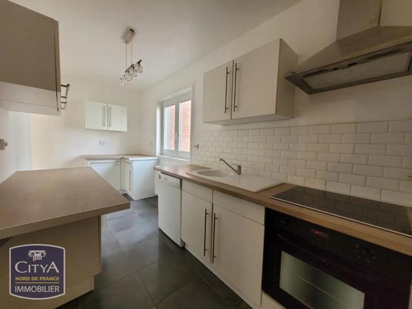 Appartement à louer 4 pièces 77.36m² Villeneuve-d'Ascq (59491)
