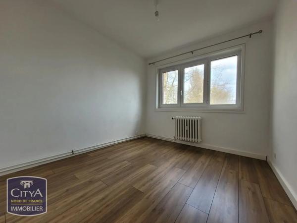 Appartement à louer 4 pièces 77.36m² Villeneuve-d'Ascq (59491)