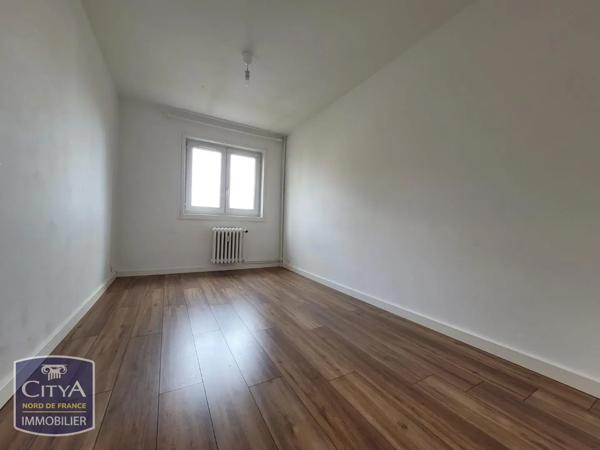 Appartement à louer 4 pièces 77.36m² Villeneuve-d'Ascq (59491)
