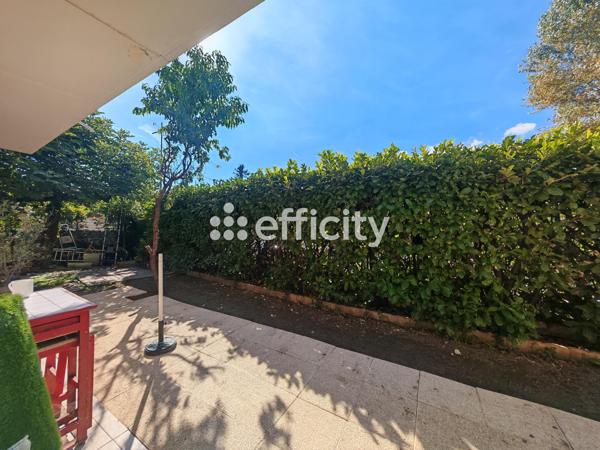 Appartement 2 pièces - 56 m² Exclusivité efficity