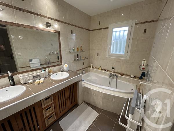 Maison à vendre  7 pièces - 156,50 m 2   AUDENGE  - 33