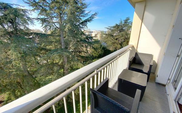 Appartement à vendre    4 pièces • 69,19 m2 Joué-lès-Tours