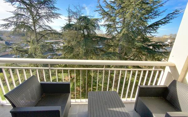 Appartement à vendre    4 pièces • 69,19 m2 Joué-lès-Tours