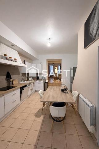 Maison de village rénovée à Badens