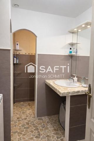 Maison de village rénovée à Badens