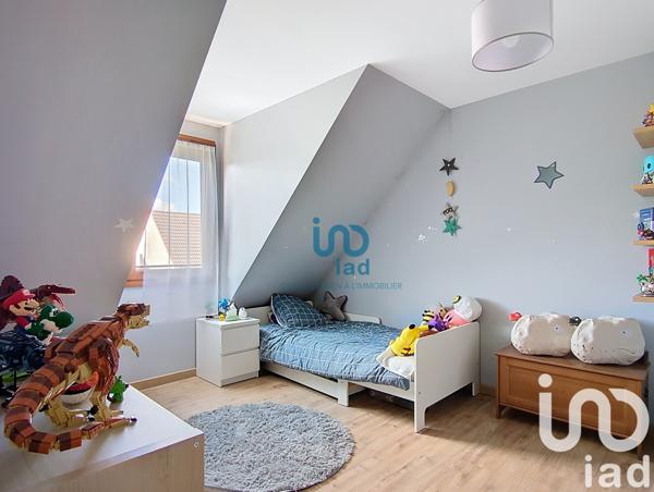 Maison à vendre 6 pièces 140 m² Fontenay-Trésigny