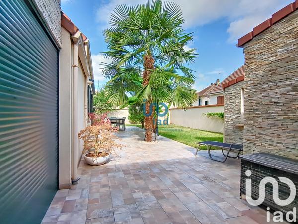 Maison à vendre 6 pièces 140 m² Fontenay-Trésigny