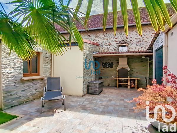 Maison à vendre 6 pièces 140 m² Fontenay-Trésigny