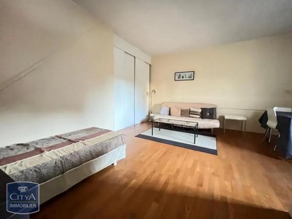 Appartement à louer 1 pièce 29.5m² Bourges (18000)