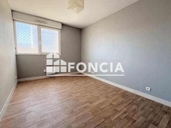 Location Appartement 3 pièces 70.38 m² - 40 RUE JULES NORIAC Limoges 87000