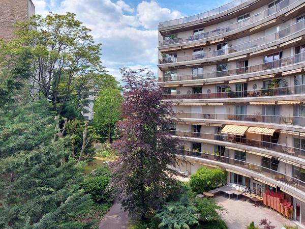 Neuilly-sur-Seine (92200) Appartement 3 pièces à la Résidence Club de Neuilly de 65.8m2 vente occupée Neuilly-sur-Seine