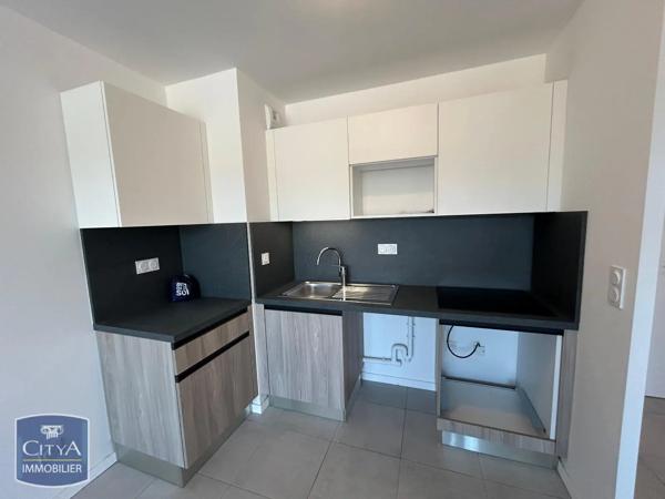 Appartement à louer 2 pièces 40.37m² Tours (37000)