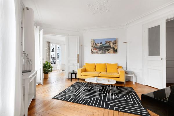 Appartement avec vue imprenable sur la Tour Eiffel