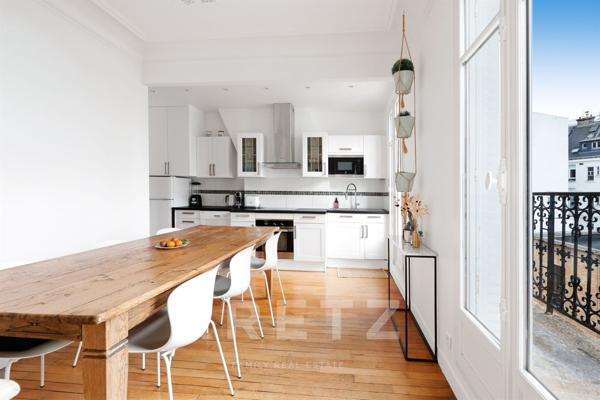 Appartement avec vue imprenable sur la Tour Eiffel