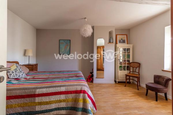 Maison à vendre 9 pièces de 270 m² à Vauréal