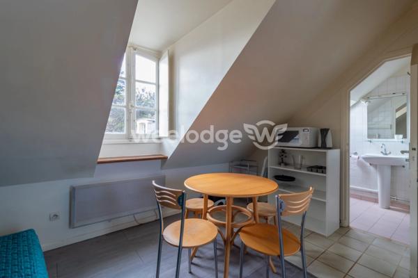 Maison à vendre 9 pièces de 270 m² à Vauréal