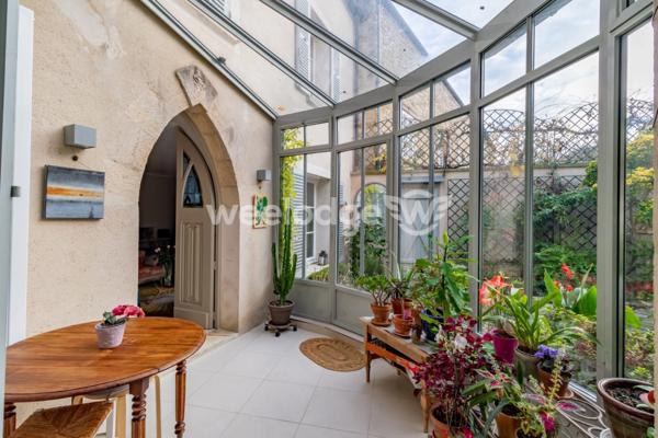 Maison à vendre 9 pièces de 270 m² à Vauréal