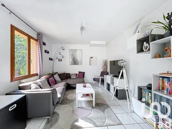 Maison à vendre 6 pièces 89 m² Mennecy